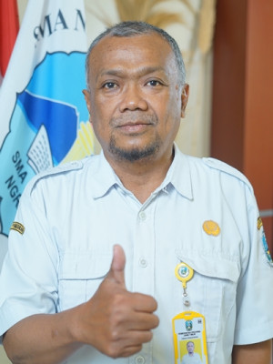  NANANG MAKMUR DAROJAT, S.Pd.